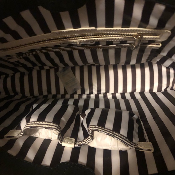 🔥BLACK FRIDAY SALE💥 🔥New Vintage Henri Bendel W57th Crossbody Hobo Military - Picture 4 of 16